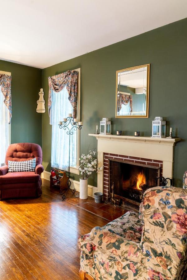 Вилла Charming Executive Victorian Mansion W/ Free Parking - Near Bucknell Milton Экстерьер фото