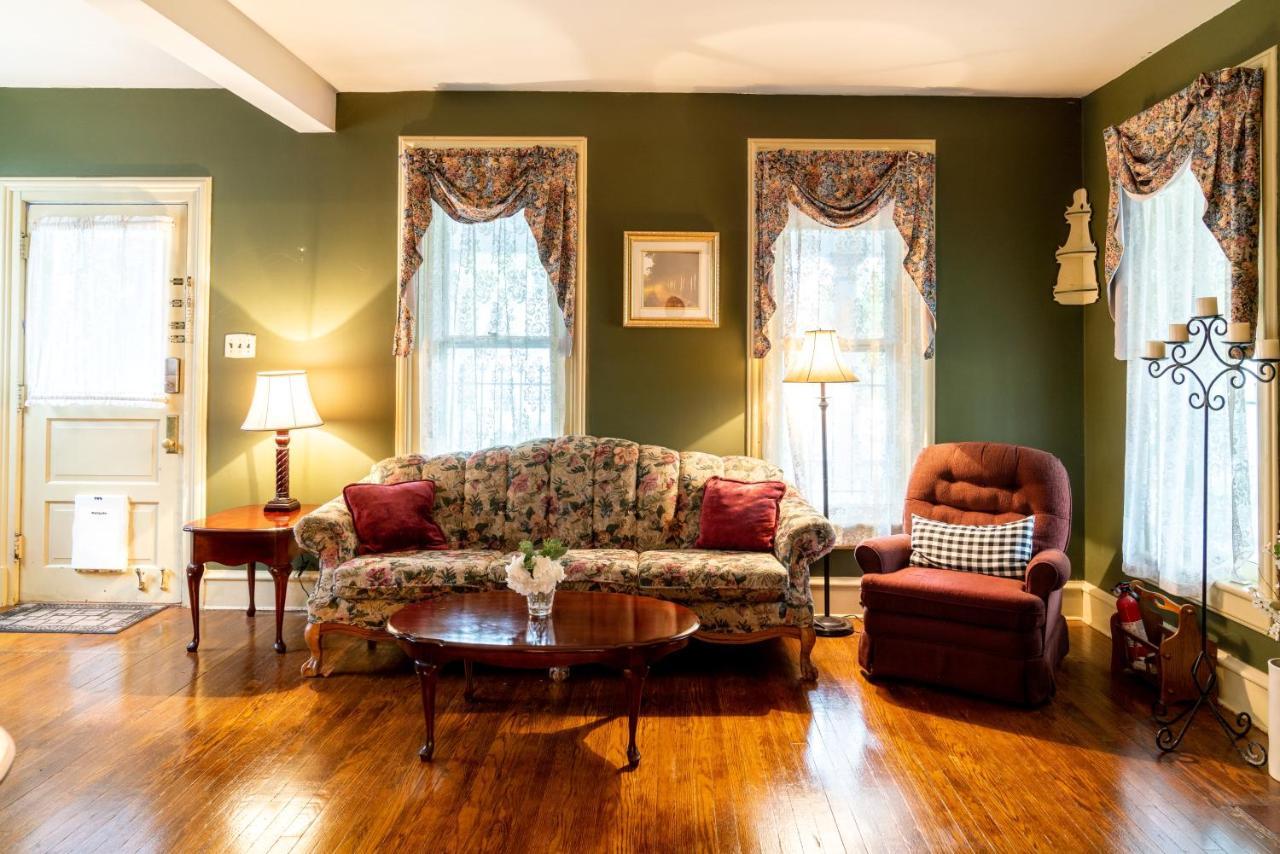 Вилла Charming Executive Victorian Mansion W/ Free Parking - Near Bucknell Milton Экстерьер фото
